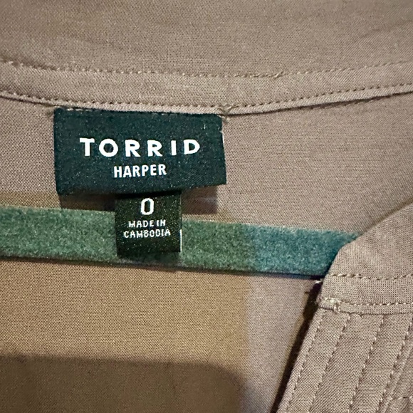 Torrid Harper Brown V-Neck Blouse - Picture 4 of 4